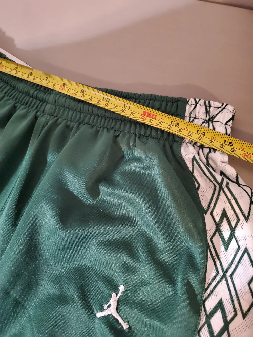 RARE Y2k Nike Air Jordan Green Basketball Shorts White Geometric Side Panels